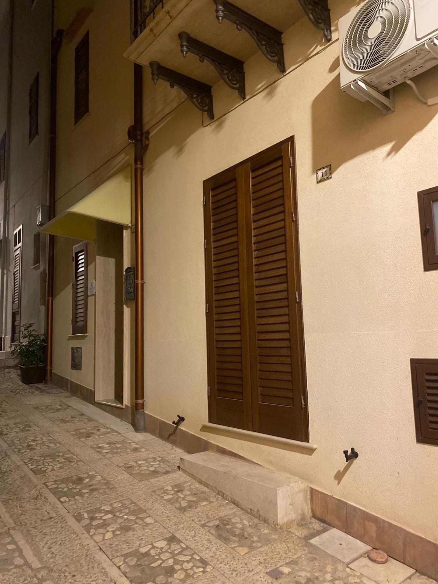 Sofia Rooms Castellammare del Golfo Exterior foto